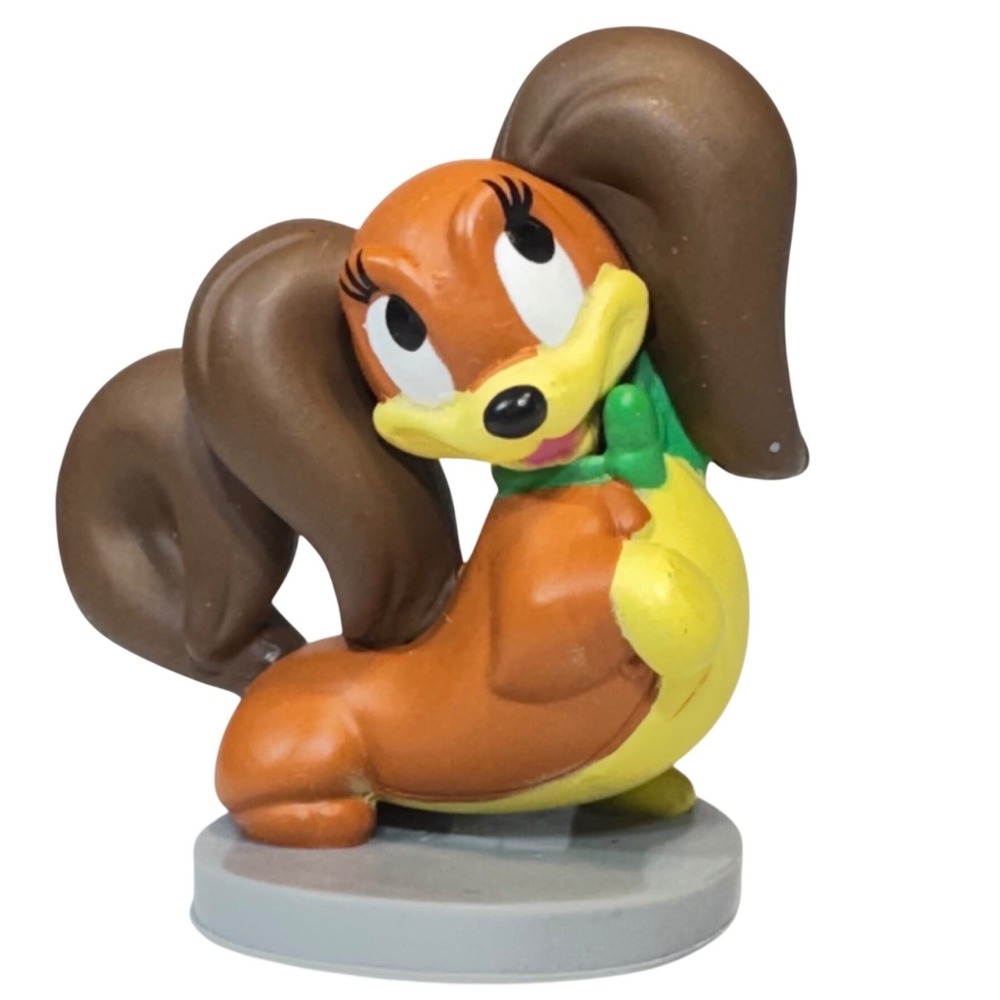 Mickey Mouse and Friends Fifi the Peke 2" PVC Miniature‎